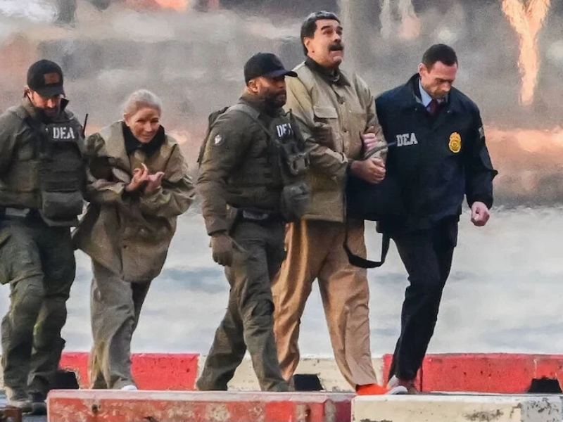 إصابة الرئيس الفنزويلي المخلوع نيكولاس مادورو وزوجته خلال الهجوم على كراكاس