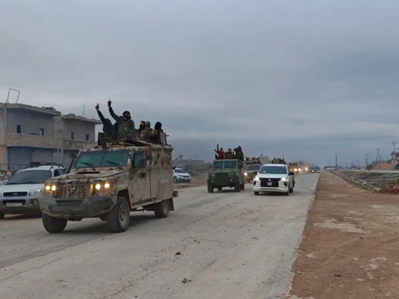 القوات الحكومية السورية تدخل دير حافر بعد انسحاب قسد