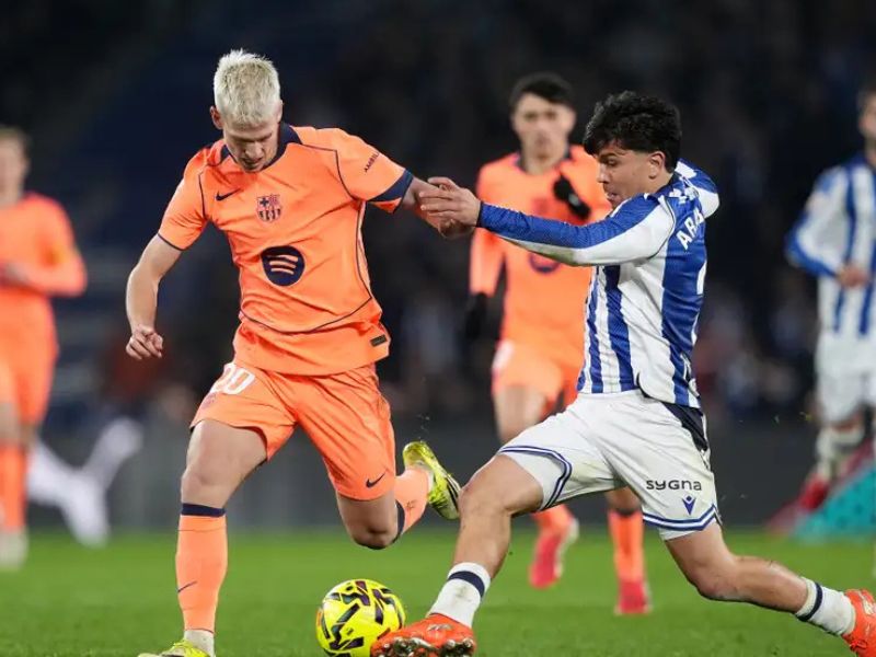 سوسيداد يفرض نفسه على البارسا رغم الطرد في الشوط الثاني