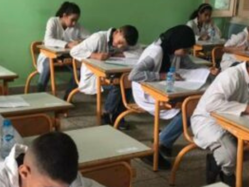 وزارة التربية الوطنية تعيد امتحانات بعد تسريب مواضيع وتباشر إجراءات قانونية