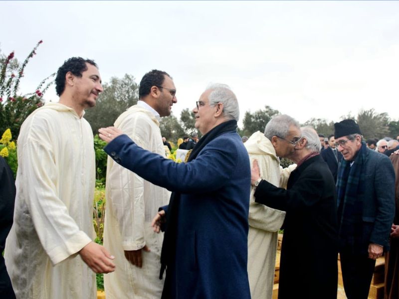 نزار بركة يشارك في تشييع جنازة المناضلة فاطمة بنسليمان حصار