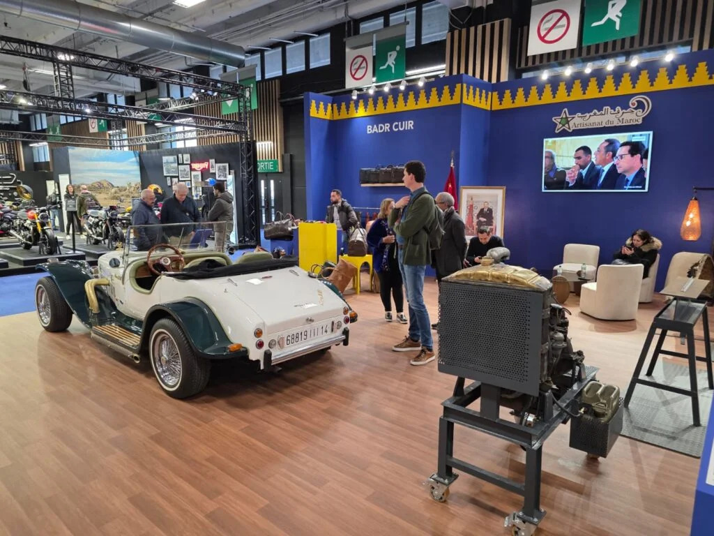 ​رتروموبيل 2026: الصنعة المغربية كتْبرْز فباريس فعيد الخمسين ديال الصالون