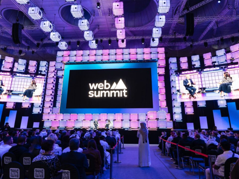 أمل الفلاح السغروشني تستعرض بقمة الويب قطر 2026 ملامح التجربة المغربية في تسريع الذكاء الاصطناعي