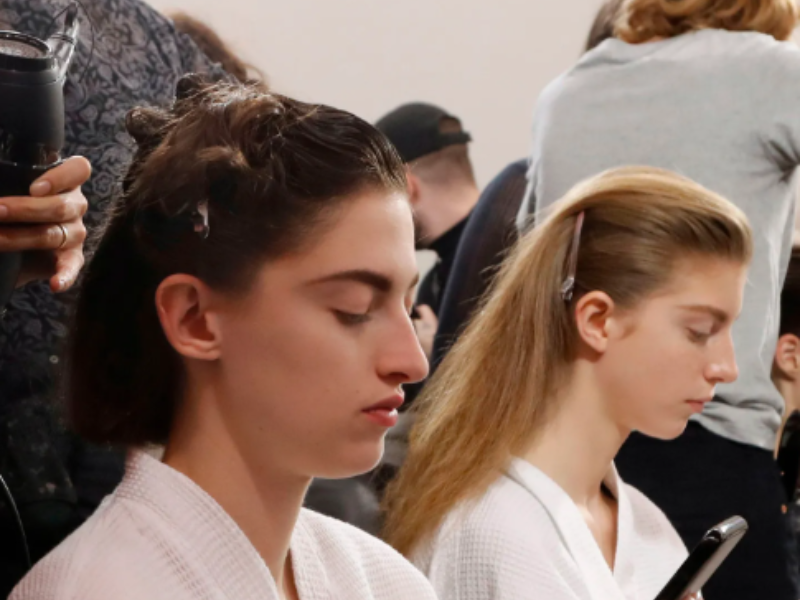 تطبيقات المواعدة بعد سن الثلاثين: رحلة صعبة نحو العثور على "الشريك المناسب"