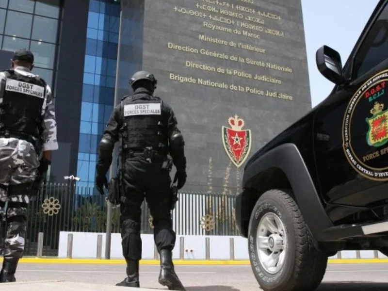 توقيف مواطن فرنسي مبحوث عنه دوليًا بطنجة في إطار مكافحة تهريب المخدرات