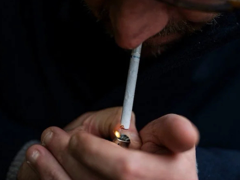 شهر رمضان فرصة للإقلاع عن الإدمان: أطباء يشجعون المدخنين على ترك التدخين