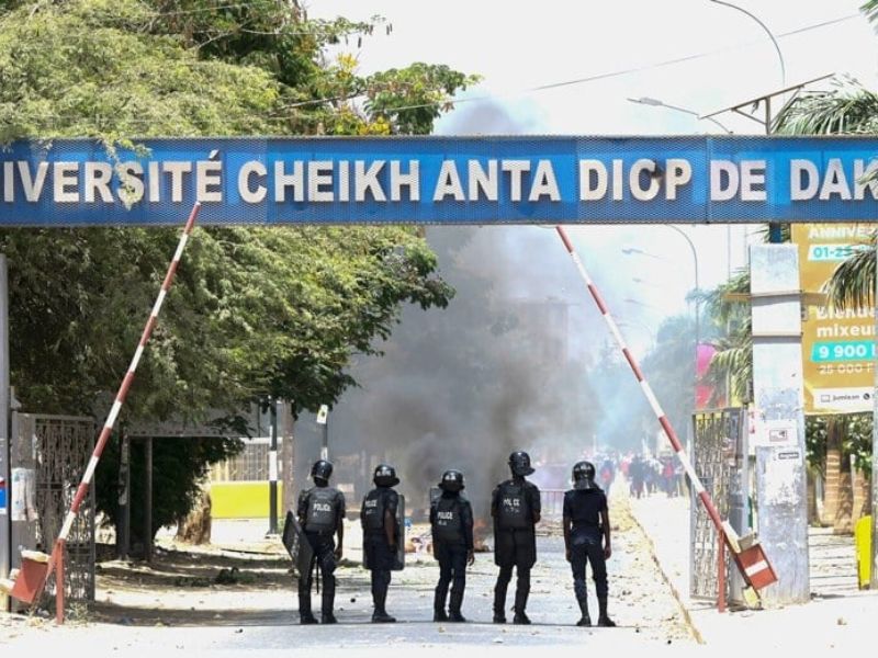 موجة احتجاجات طلابية في السنغال بعد وفاة طالب بمواجهة الأمن في دكار
