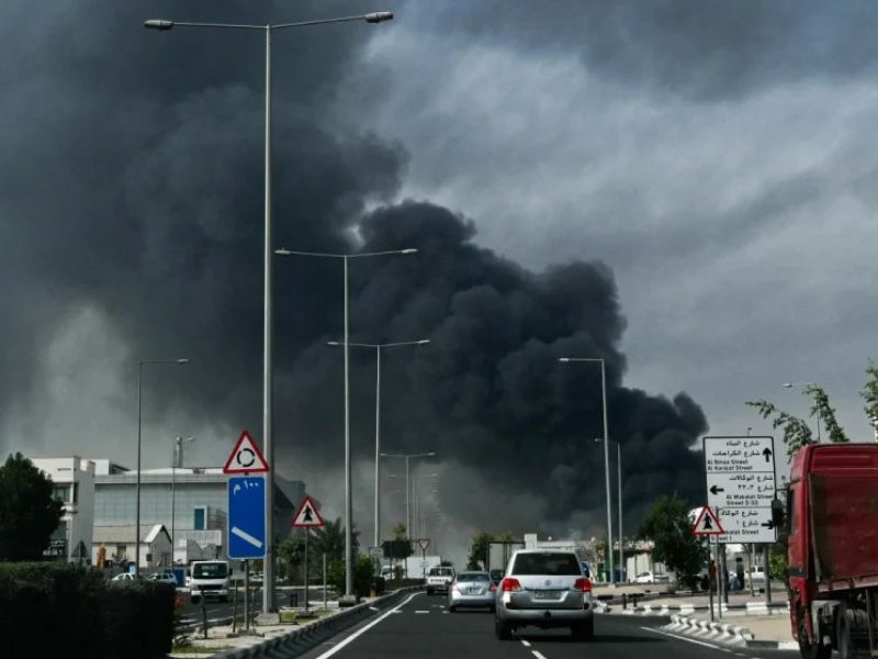 وزراء خارجية الخليج يطالبون إيران بوقف الهجمات ويؤكدون حق الرد