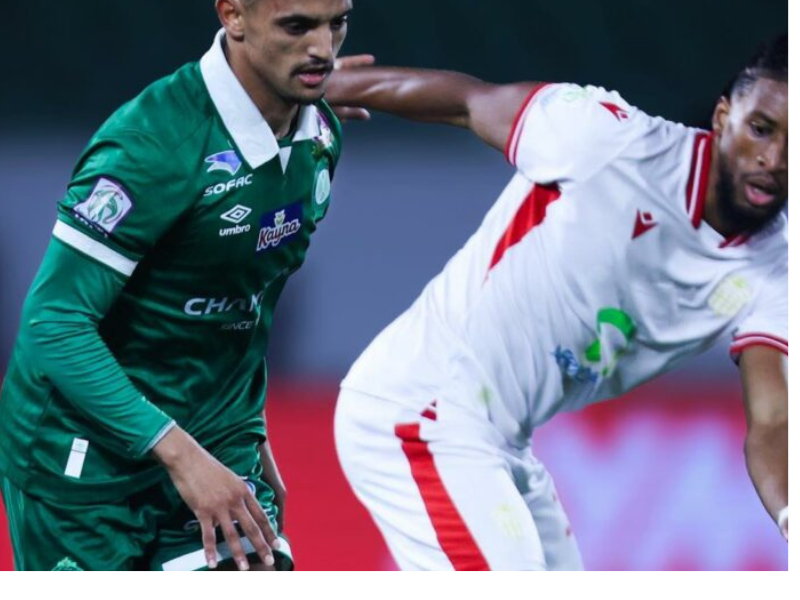 الرجاء الرياضي ينتزع فوزاً ثميناً بأكادير ويعتلي الصدارة مؤقتاً