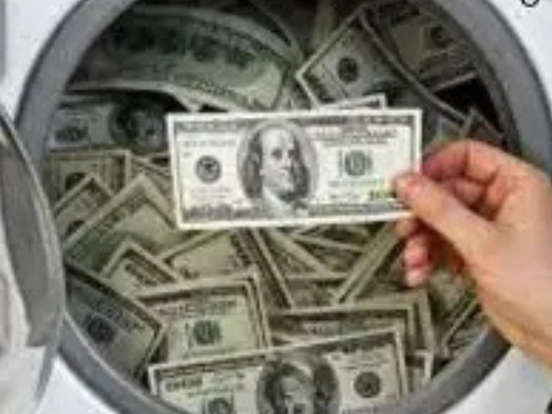 تحقيقات حول معاملات استثمارية مشبوهة: شبهات بغسل الأموال واستثمارات صورية