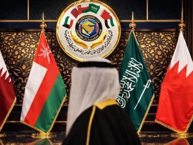 السعودية تدين الاعتداءات الإيرانية وتؤكد حقها في حماية أمنها واستقرار المنطقة