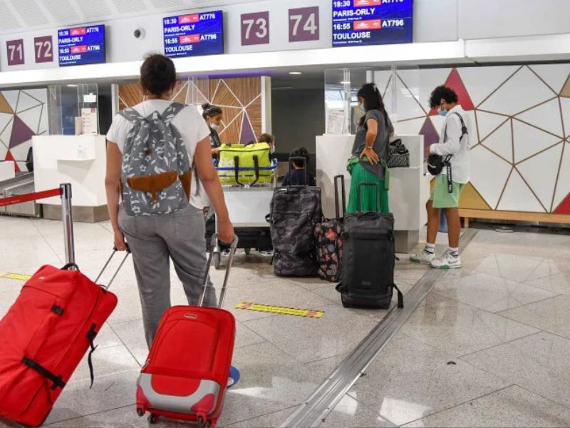 الأمن الوطني يوقف تونسيا مبحوثا عنه دولياً بمطار محمد الخامس