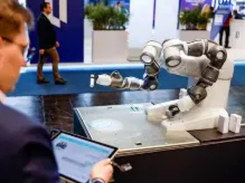 شركة Anthropic تقاضي الحكومة الأمريكية بسبب قيود على تقنيات الذكاء الاصطناعي