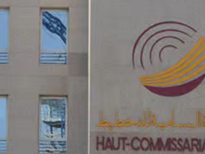 تراجع نشاط الخدمات التجارية غير المالية في نهاية 2025 وتوقعات حذرة لبداية 2026