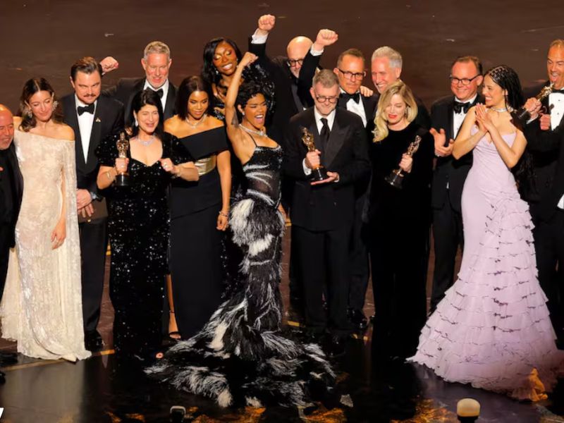 الأوسكار 98: هيمنة «معركة تلو الأخرى» وتألق لافت لـمايكل بي. جوردان