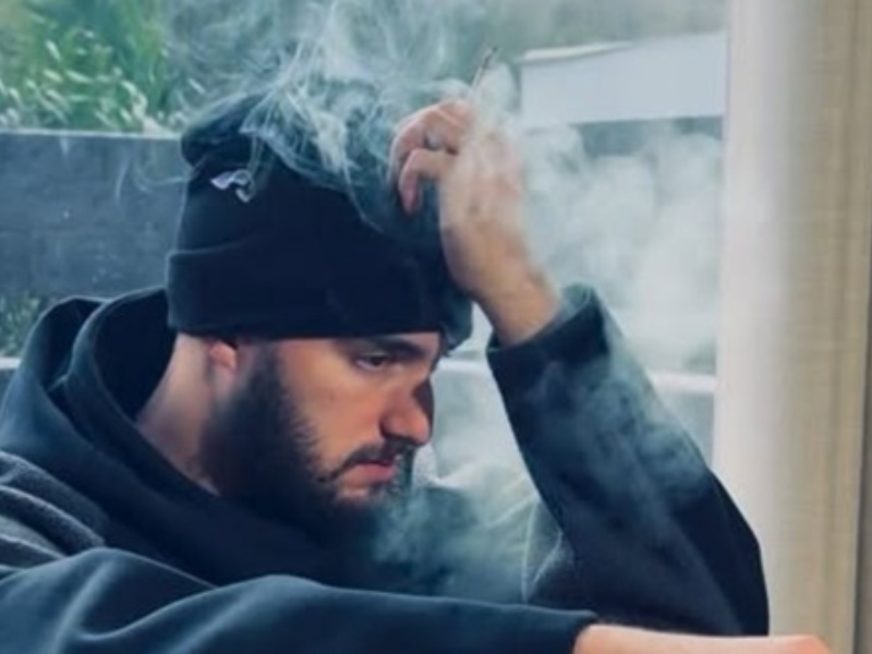 زهير بهاوي يعلن عن أغنيته الجديدة "جاتني صعيبة" قبل صدورها الرسمي