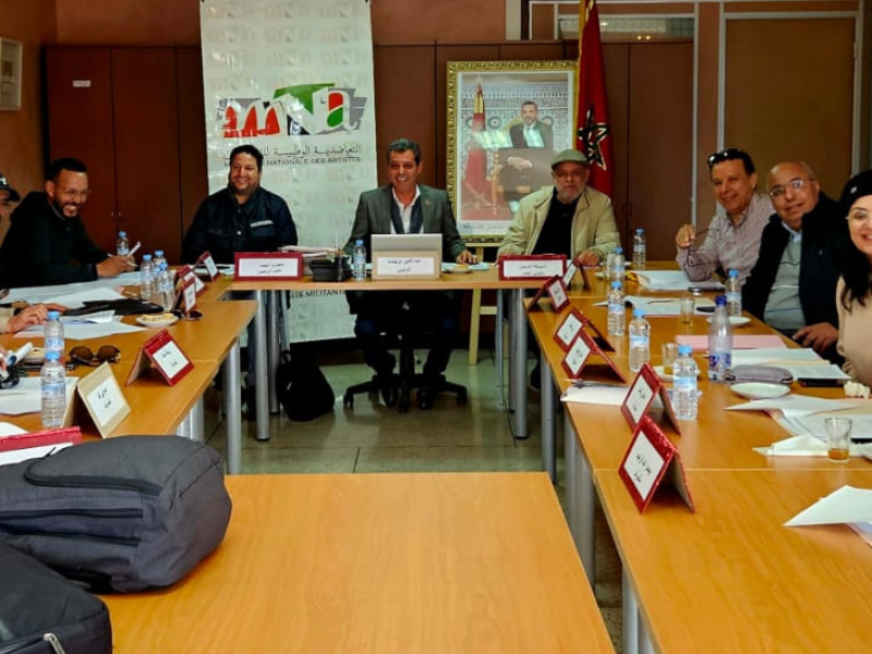 التعاضدية الوطنية للفنانين تجدد ثقتها في عبدالكبير الركاكنة رئيسًا لولاية ثانية