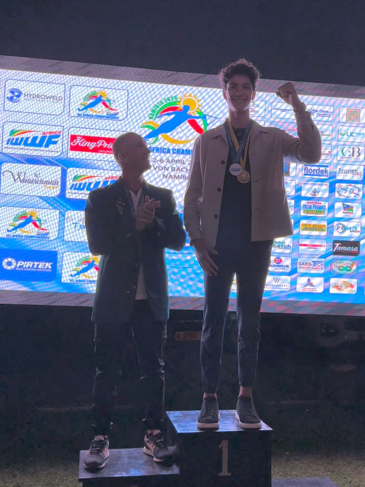 ​كامل بالمراح يتوج زعامة التزلج على الماء في إفريقيا من ضفاف بحيرة فون باخ دام