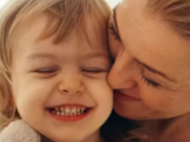 كيف نساعد الطفل على حب ذاته؟ 7 نصائح لتعزيز ثقته بنفسه