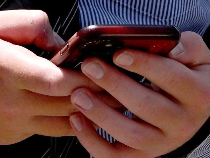 الخصوصية في زمن الرقمنة: قراءة في دراسة حول التوازن بين الأمن والحريات