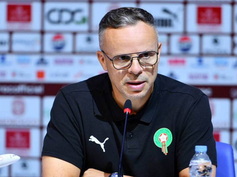مدرب المنتخب ينفي وجود خلاف مع أمرابط ويشيد باحترافيته