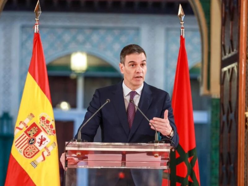 سانشيز يدعو أقاليم إسبانيا إلى تقاسم استقبال 7 آلاف قاصر وصلوا إلى سبتة