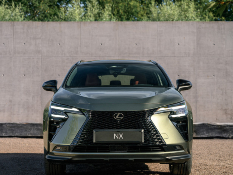 لكزس NX.. فخامة يابانية في قالب SUV مدمج