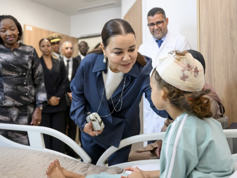 الرباط.. الأميرة للا أسماء والسيدة الأولى لكينيا تزوران مستفيدين مغاربة وكينيين من زراعة قوقعة الأذن
