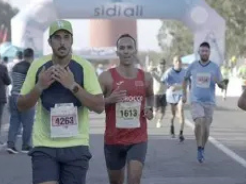 ماراثون الدار البيضاء.. الكيني دانيال كيبْرونو سانغ يتوج بلقب الدورة الـ17
