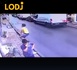في رمشة عين.. شاب يبلغ 17 عاماً يتحول إلى بطل وينقذ طفلة سقطت من الطابق الثاني.