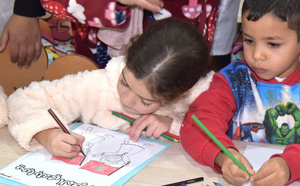 تضامن ميداني لضمان تمدرس أطفال القصر الكبير بعد فيضانات وادي اللوكوس