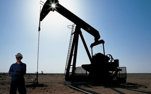 أسعار النفط تتجاوز 100 دولار للبرميل وسط توترات الشرق الأوسط