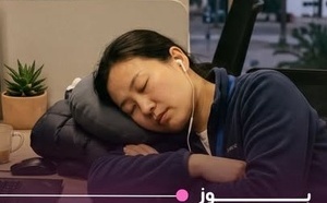 موظفة دارت إضراب بطريقتها الخاصة… ونعسات 5 ساعات