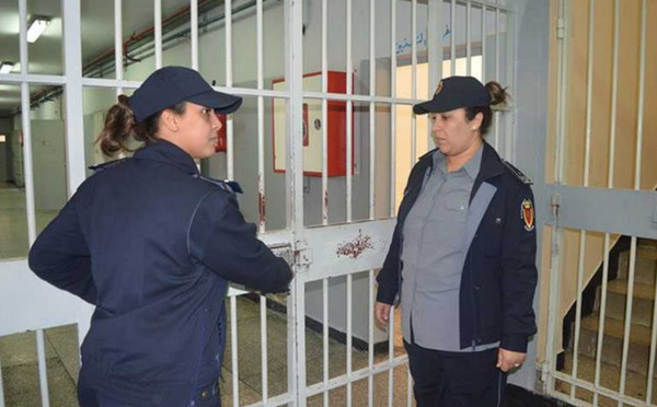 تدهور الحالة الصحية لسجينة أضربت عن الطعام