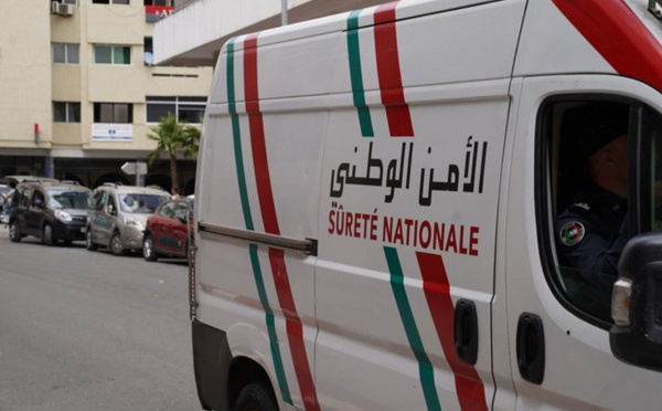 تجار تحت التهديد يجر سبعة أشخاص للإيقاف