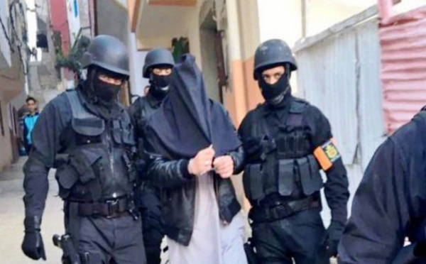 تفكيك خلية إرهابية