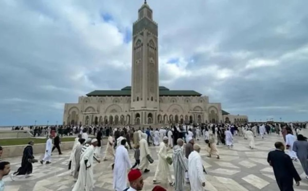 صلاة الغائب على ضحايا الزلزال بتوجيهات من أمير المؤمنين