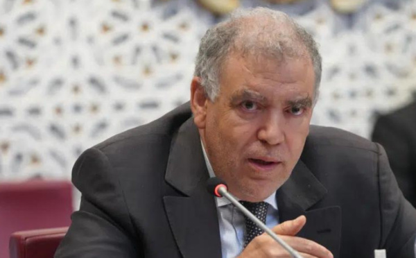 لفتيت يكشف خطة الحكومة لتجويد خدمات النقل ويؤكد سعيها لإنهاء “المحطات الخصوصية”