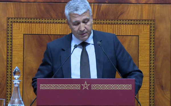 وزير الفلاحة يعلن عن إطلاق عدة مشاريع محطات لتحلية المياه خلال 2024