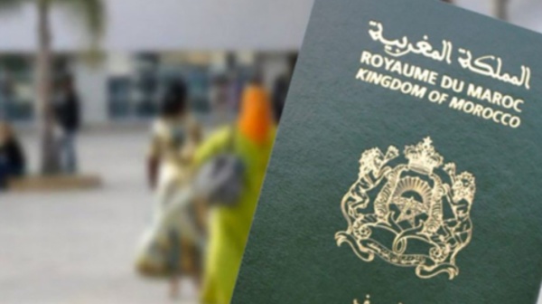 المغرب يسمح للأم بإنجاز وتجديد جواز السفر للأبناء دون اشتراط حضور الأب