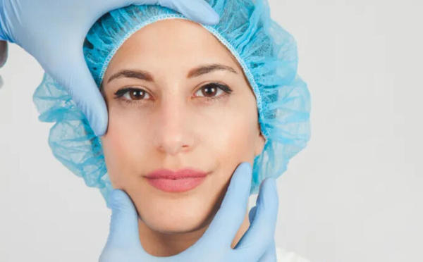 العلاجات التجميلية الأكثر شيوعاً في هوليوود لعام 2024