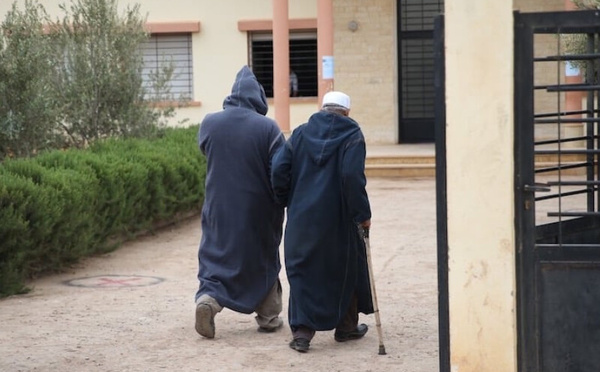 الحكومة تقر الإعفاء الكلي لمعاشات المتقاعدين من ضريبة الدخل