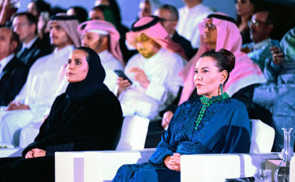 العام الثقافي قطر-المغرب 2024: الأميرة للا حسناء والشيخة سارة بنت حمد آل ثاني تترأسان عرضًا استثنائيًا لفن التبوريدة في الدوحة