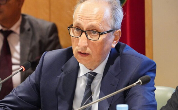 وزارة التربية الوطنية توضح شروط الاستفادة من منحة مؤسسات "الريادة"