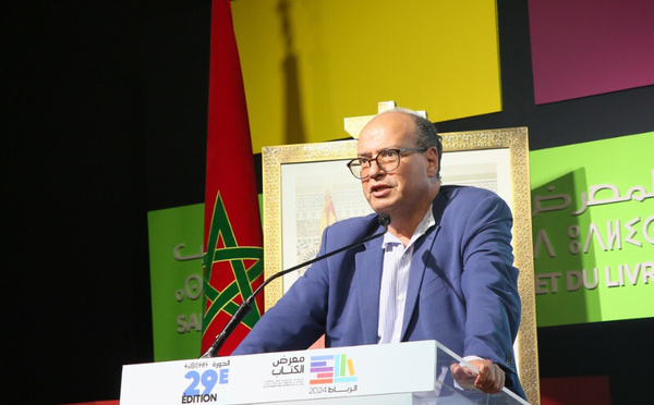 «غناء العيطة» محور لقاء ثقافي مع الشاعر حسن نجمي بالدار البيضاء