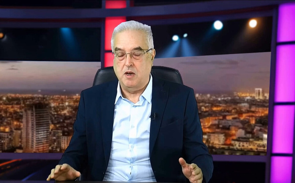 لسنا أغبياء وهم ليسوا عباقرة... إنهم فقط يدعمون الفاشل حتى ينجح