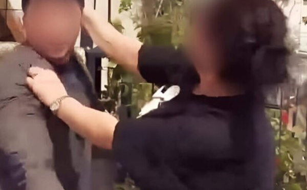 المحكمة تصدر أحكامًا ضد أربعة متهمين في واقعة "صفعة القائد"