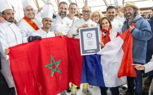 مغربي يدخل موسوعة غينيس بأطول كعكة فراولة في العالم