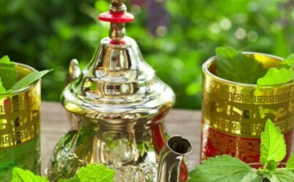 الشاي المغربي يحتفى به في روما: رمز للضيافة وفن العيش الأصيل