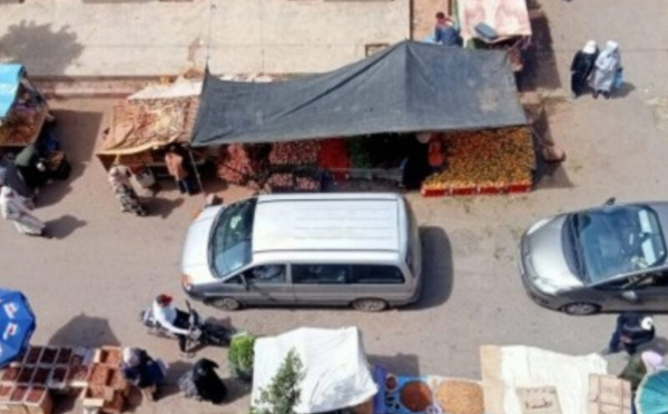 حي بوعكاز بمراكش: معاناة مستمرة بسبب السوق العشوائي وتأخر فتح السوق النموذجي